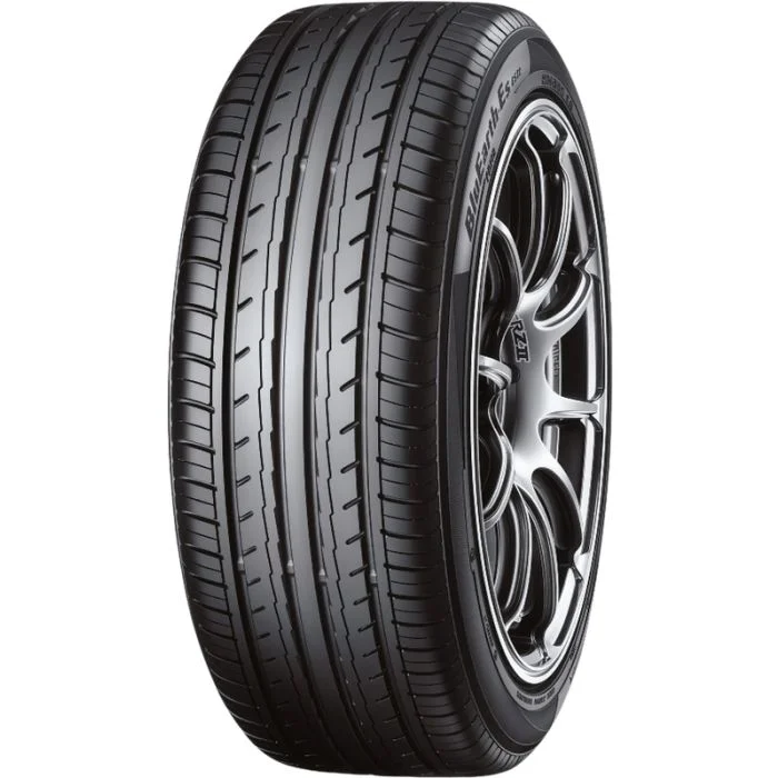 Transport gratuit Anvelope vara YOKOHAMA BLUEARTH ES32 165/60R15 77H
