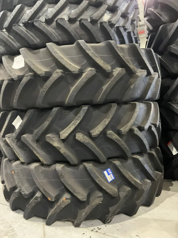 ANVELOPA 480/80 R46 CEAT Farmax R80 164 A8 / 164 B TL Cumpără acum