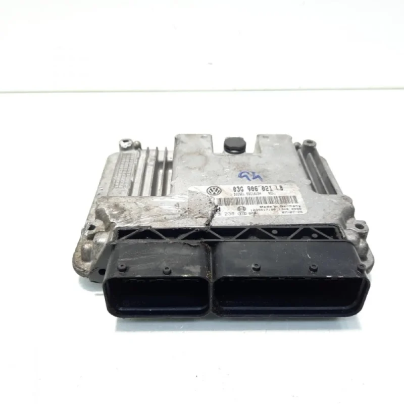 Calculator motor ECU, cod 03G906021LB, 0281013238, Seat Altea XL (5P5, 5P8), 1.9 TDI, BXE (idi:560528) Reducere extra