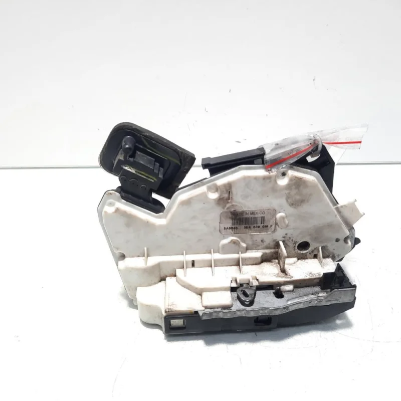 Broasca usa dreapta spate, cod 5K4839016F, VW Jetta 4 (6Z) (id:562353) Super ofertă