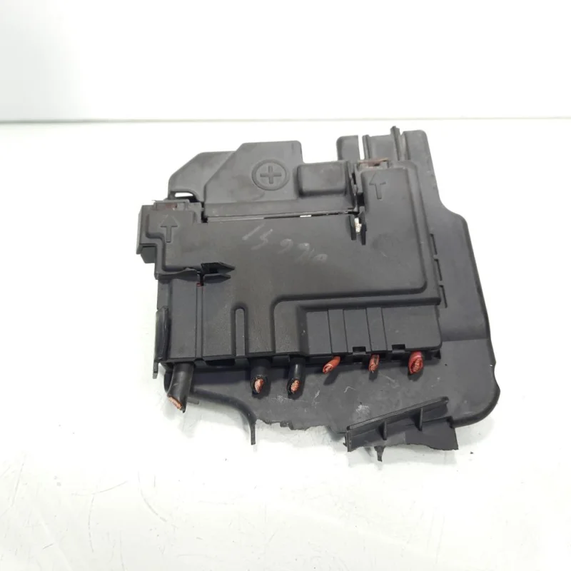 Reducere Tablou sigurante borna baterie (+) cod 6R0937550A, Seat Toledo 4 (KG3) (id:557615)