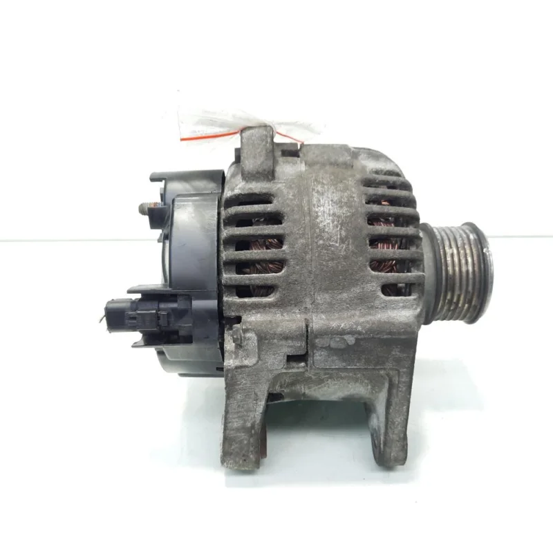Alternator 110A, Valeo, cod 8200667608, Renault Kangoo 2, 1.5 DCI, K9K718 (idi:553703) Ofertă