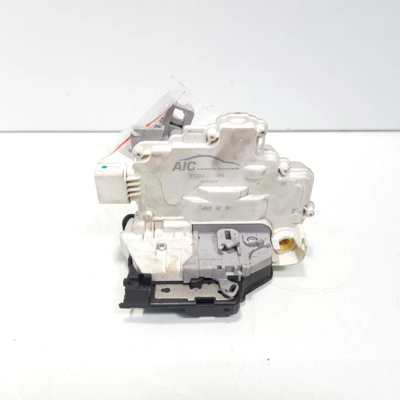 Discount Broasca usa stanga fata, VW Passat Variant (3C5) (idi:552352)