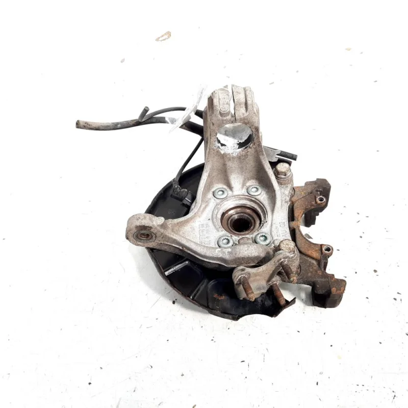 Vezi acum Fuzeta dreapta fata, Vw Passat (3C2) 2.0 TDI, BMP (idi:539305)