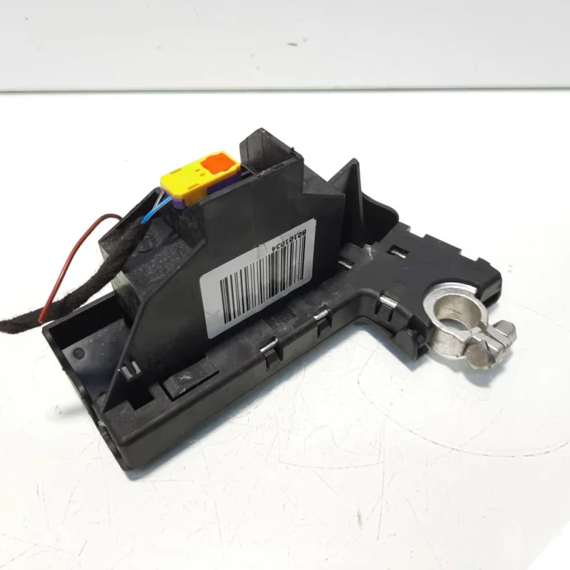 Doar azi Borna baterie (+) cu capsa, cod 8J0915459, Audi A5 Cabriolet (8F7) (idi:547144)