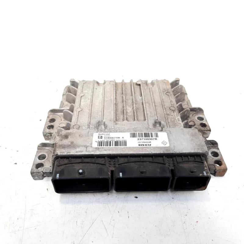 Doar azi Calculator motor, cod 237100307R, 237100033R, Renault Scenic 3, 1.5 DCI, K9K832 (idi:543562)