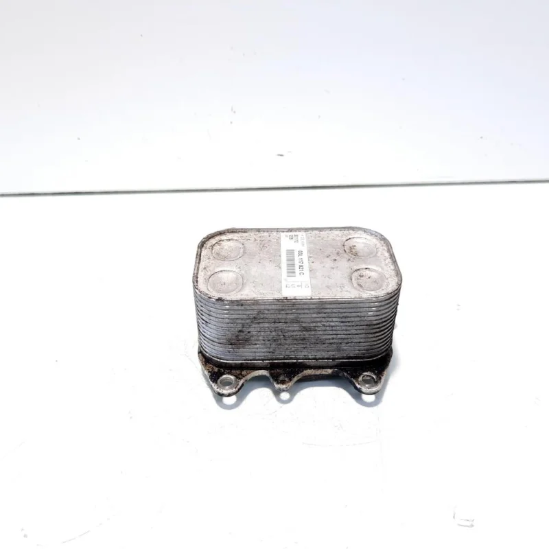 Retur gratuit Racitor ulei, cod 03L117021C, Skoda Octavia 2 Combi (1Z5), 1.6 TDI, CAY (id:545266)