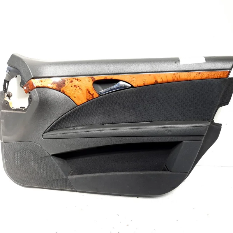 Cel mai vândut Tapiterie dreapta fata, Mercedes Clasa E (W211) (pr:110747)