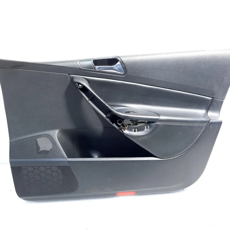 Reducere specială Tapiterie dreapta fata, cod 3C1867012, VW Passat Variant (3C5) (id:541912)