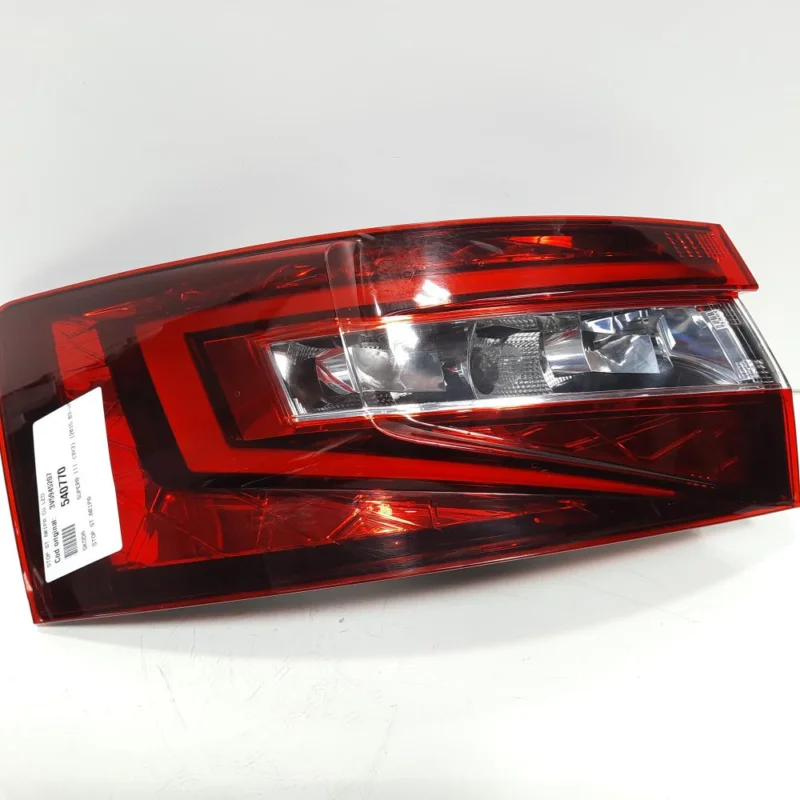 Stop stanga aripa cu led, cod 3V5945207, Skoda Superb III (3V3) (id:540770) Discount