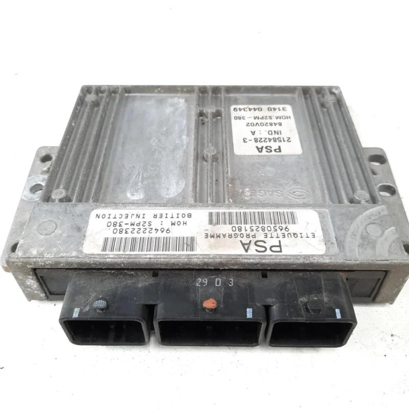 Calculator motor, cod 9650825180. 9642222380, Citroen C3 (I), 1.4 benz, KFV (id:538543) Bestseller
