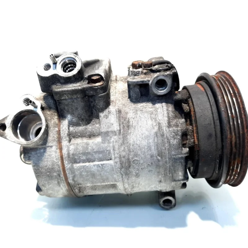 Compresor clima, cod 8D0260808, VW Passat Variant (3B6), 1.9 TDI, AVF (idi:512272) Reducere