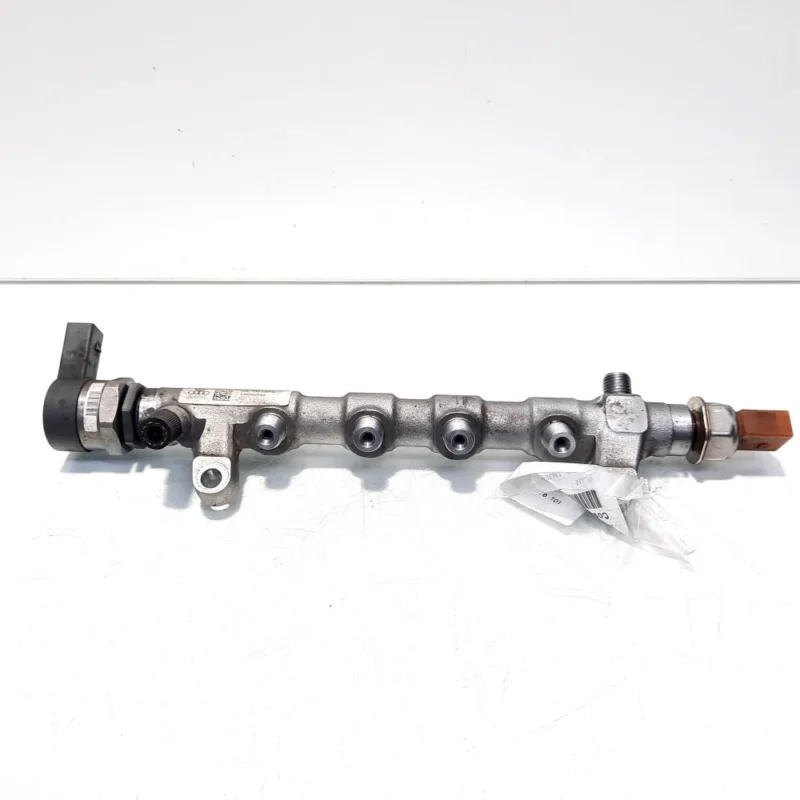 Doar azi Rampa injectoare cu senzori, cod 03L130089Q, Audi A5 (8T3), 2.0 TDI, CJC (idi:532837)