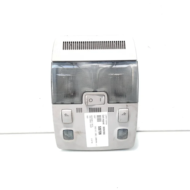 Lampa plafon, cod 8E0947565, Seat Exeo (3R2) (idi:532728) Reducere de preț