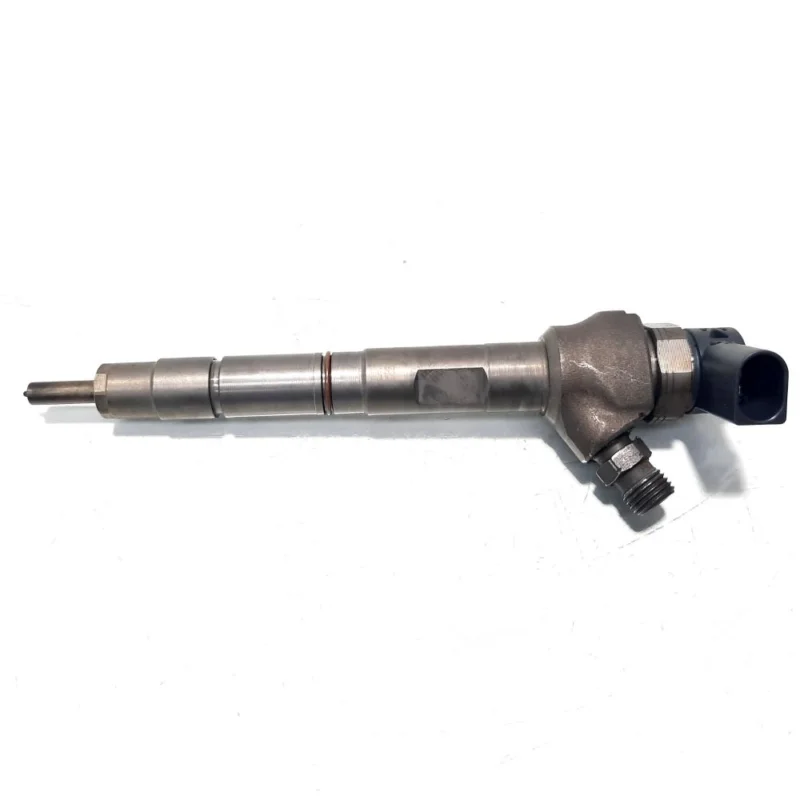 Reducere de preț Injector, cod 04L130277E, 0445110475, Audi A3 Cabriolet (8V7, 8VE), 2.0 TDI, CRB (idi:530620)
