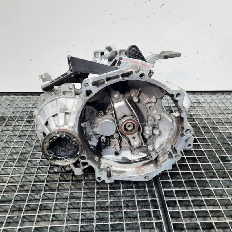 Reducere extra Cutie viteza manuala, cod JCR, Seat Toledo 3 (5P2), 1.9 TDI, BXE, 5 vit man (idi:524975)