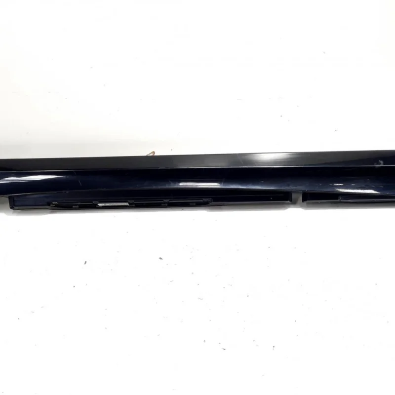 Ornament prag dreapta, Bmw 1 (E81, E87) (id:525522) Livrare gratuită