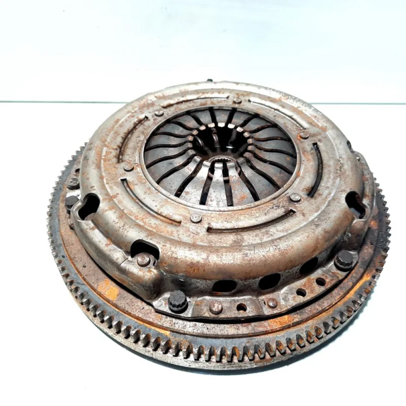 Cumpără online Volanta masa simpla cu placa presiune, cod 03D105271D, VW Polo sedan (6R), 1.2 TSI, CBZB, 5 vit man (idi:513552)