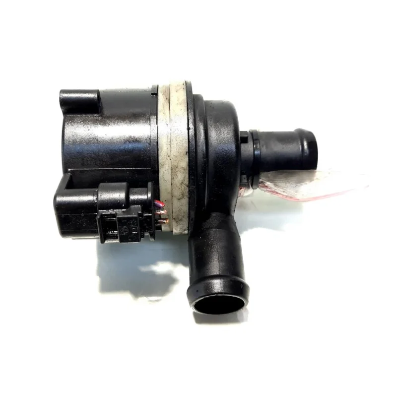 Retur ușor Pompa recirculare apa, cod 6R0985561A, VW Polo sedan (6R), 1.6 TDI, CAY (idi:516166)