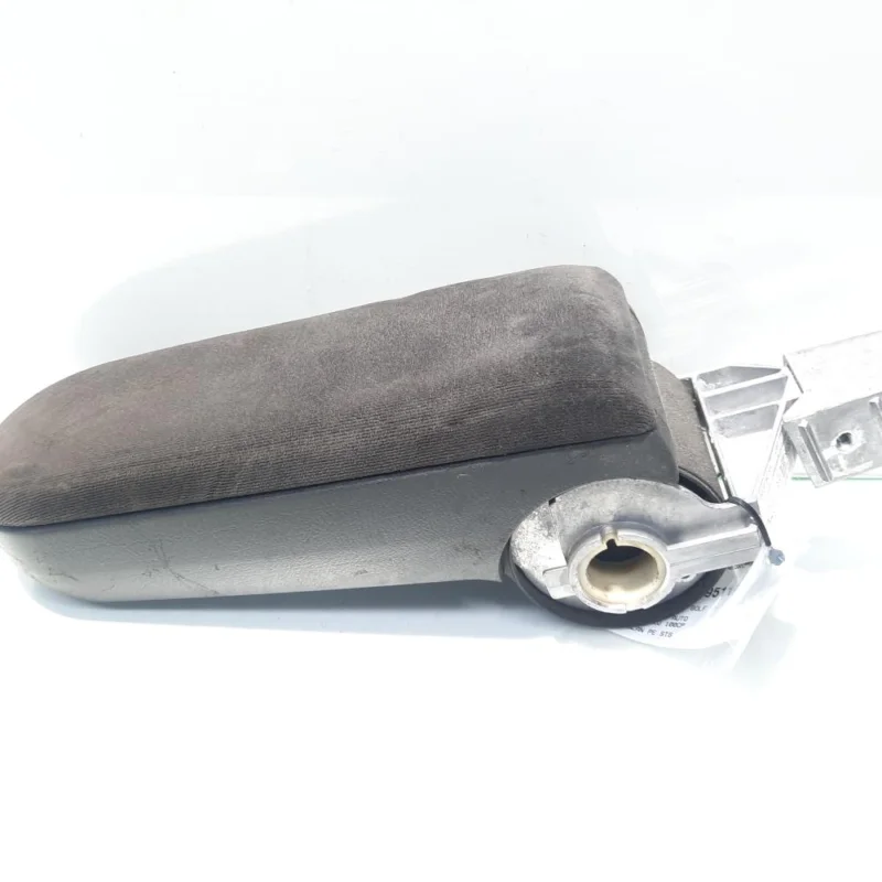 Premium Cotiera, VW Golf 4 Cabriolet (1E7) (idi:495119)