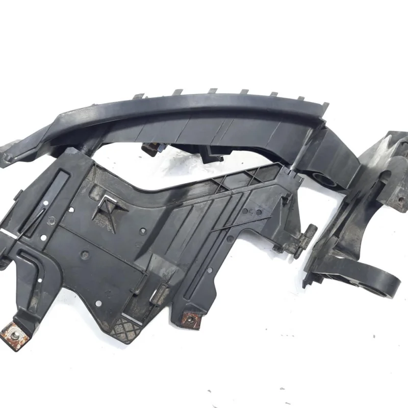 Suport far stanga cu loc spalator far, cod 8K0805607A, Audi A4 (8K2, B8) (id:507189) Ofertă