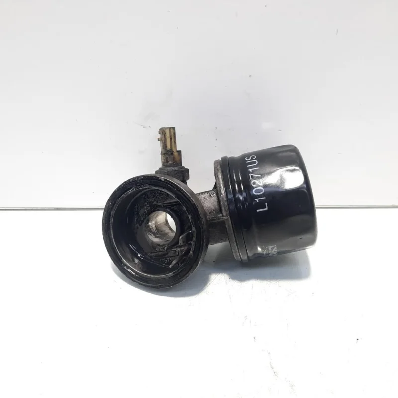 Retur gratuit Suport filtru ulei, Renault Kangoo 1 Express, 1,5 DCI K9K714 (id:502603)