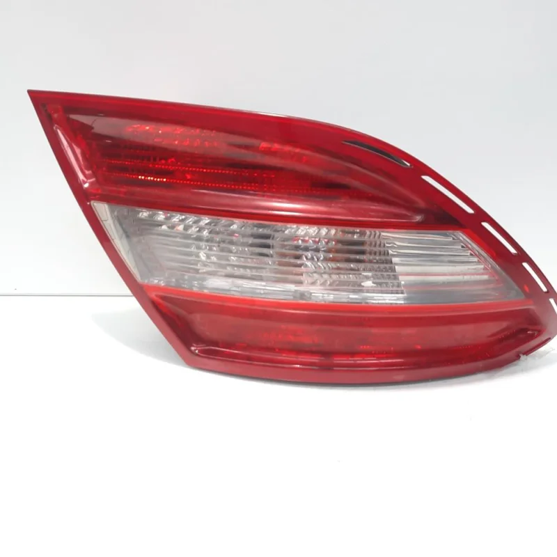 Stop stanga aripa, cod A2048200164, Mercedes Clasa C (W204) (id:501536) Super ofertă