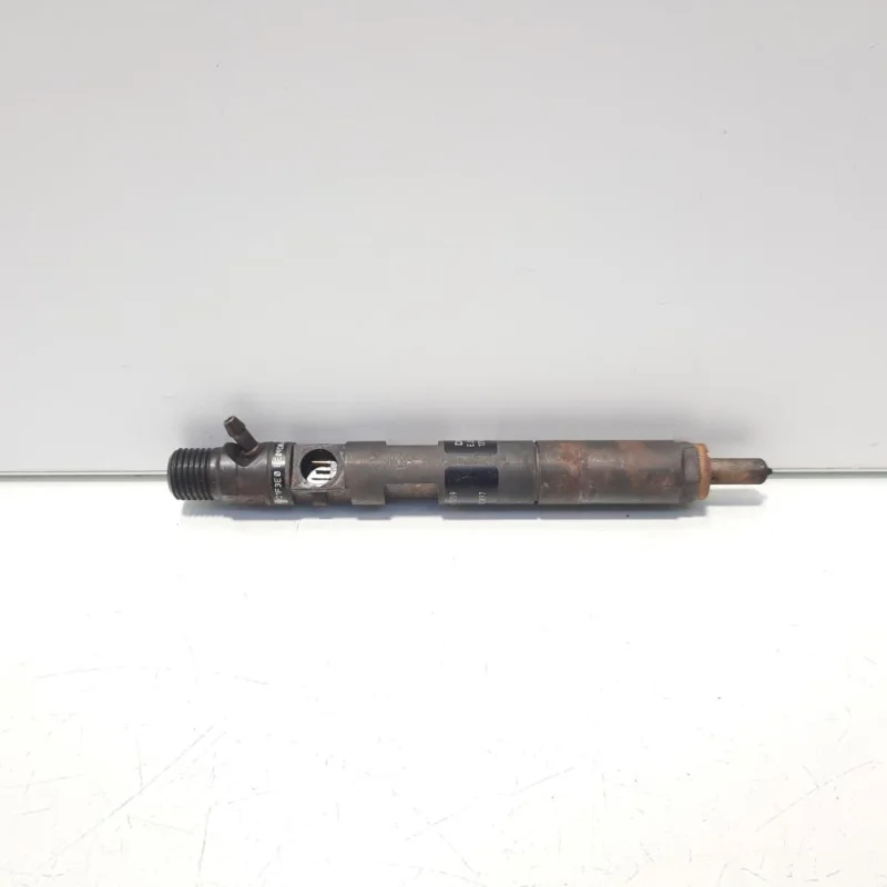 Injector, cod 8200421359, EJBR03101D, Renault Clio 3, 1.5 DCI, K9K6802 (id:501699) Ofertă exclusivă