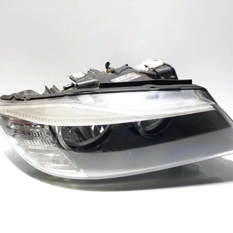 Cumpără acum Far dreapta, Bmw 3 Touring (E91) (id:501288)