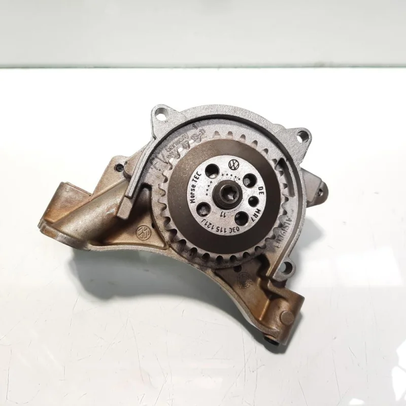 Reducere extra Pompa ulei, cod 03C105Q, Skoda, 1.4 TSI, CAX (idi:490954)