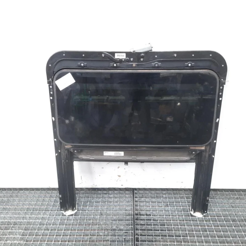 Trapa, cod 1U0877041K, Skoda Octavia 2 Combi (1Z5) (id:500098) Promoție