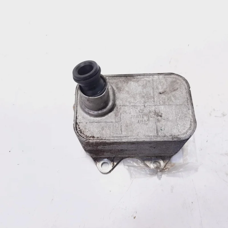 Racitor ulei, cod 06J117021J, Audi A3 Cabriolet (8P7), 1.8 TFSI, CDA (idi:495742) Disponibil imediat