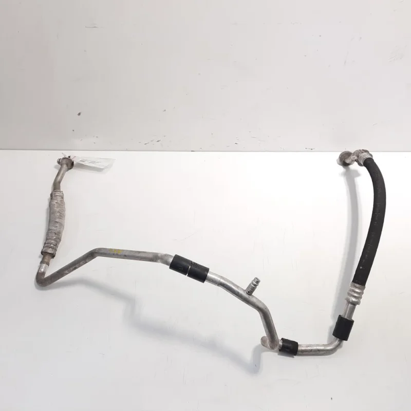 Vezi acum Conducta clima, cod 3C0820743M, VW Passat (3C2), 2.0 TDI, BKP (idi:468491)