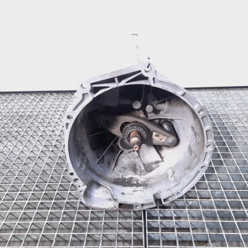 Bestseller Cutie de viteze manuala cu Start Stop, cod 2170017396, Bmw 1 Coupe (E82), 2.0 diesel, N47D20C, 6 vit man (idi:494096)