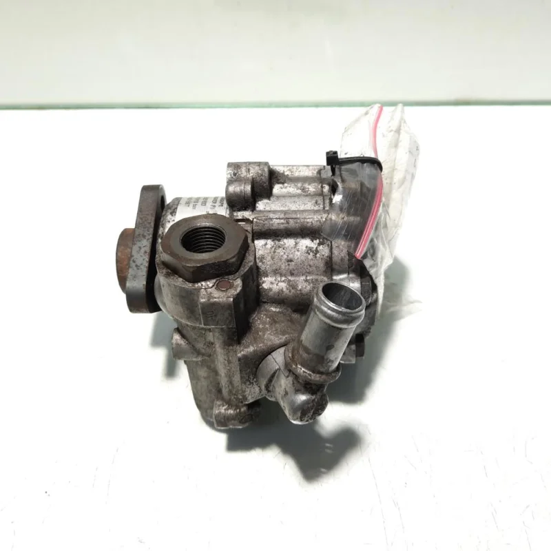 Pompa servo directie, cod 8D0145156T, Audi A4 (8D2, B5), 1.9 TDI, AFN (pr:110747) Chilipir