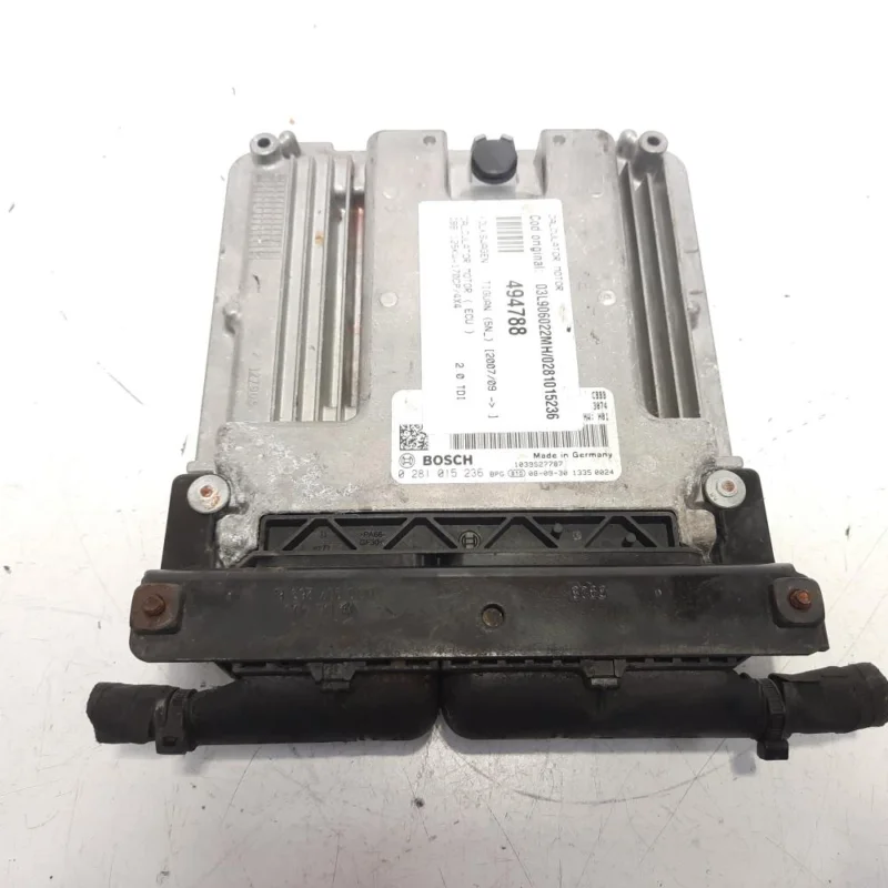 Ultima șansă Calculator motor, cod 03L906022MH, 0281015236, VW Scirocco (137), 2.0 TDI, CBB, 4X4 (idi:494788)