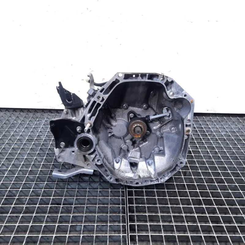 Cutie viteze manuala, cod JH3141, Renault Clio 3 Combi, 1.5 DCI, K9K740, 5 vit man (pr:110747) Livrare rapidă