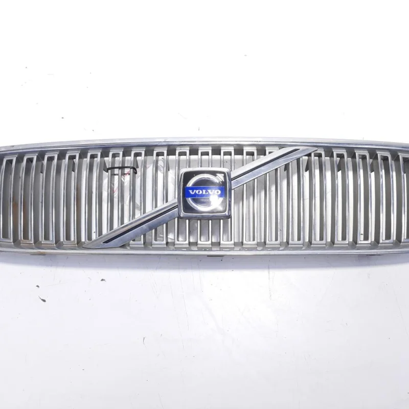 Disponibil imediat Grila bara fata centrala cu sigla, Volvo V70 ll (P80) (id:493968)