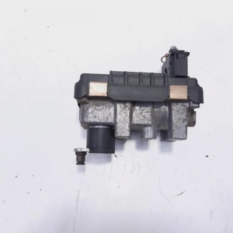 Retur gratuit Actuator turbina, cod 6NW009206, Ford Focus 2 (DA) 1.8 TDCI, KKDA (id:486474)