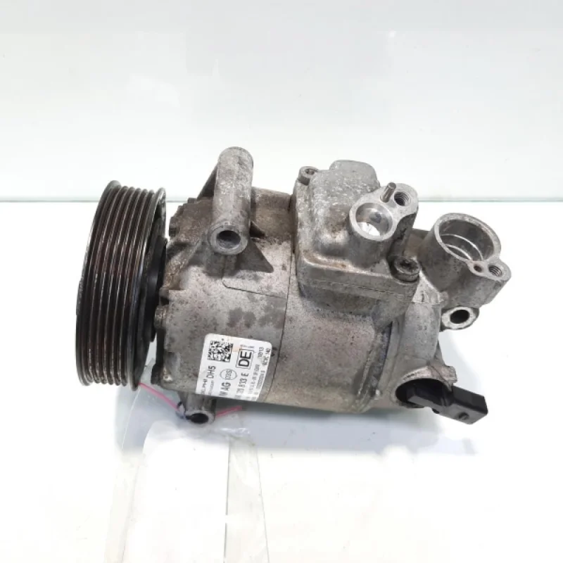 Super ofertă Compresor clima Delphi, cod 5N0820803E, VW Jetta 3 (1K2), 1.6 TDI, CAY (idi:481819)