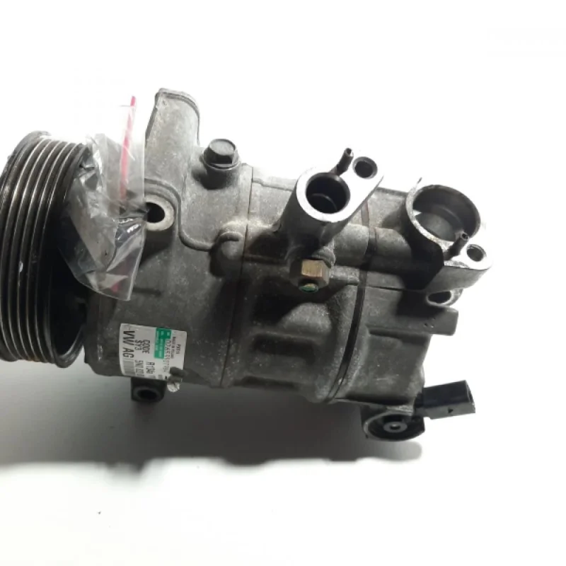 Reducere extra Compresor clima, cod 5N0820803, Vw Golf 5 Variant (1K5), 1.9 TDI, BXE (id:482596)