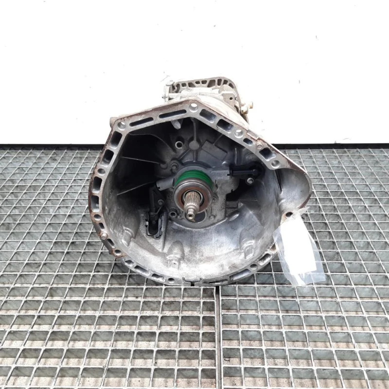 Cutie viteze manuala, cod A6392602300, Mercedes Vito Autobus (W639) 2.2 cdi, OM646983, 6 viteze manual (pr;110747) Reducere