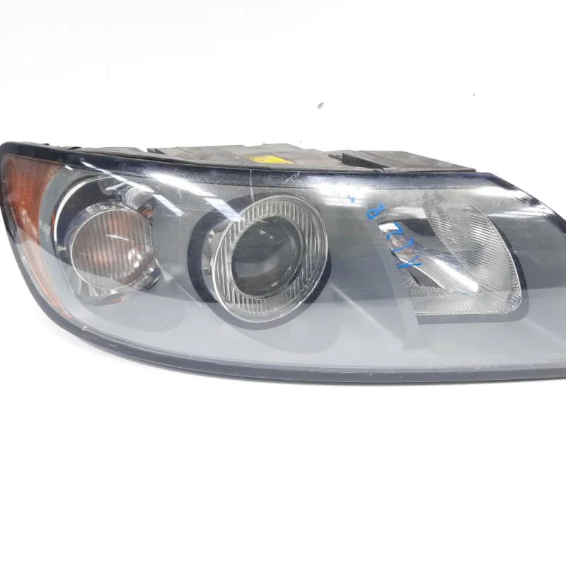 Popular Far dreapta cu lupa, Volvo V50, volan pe dreapta (id:478605)