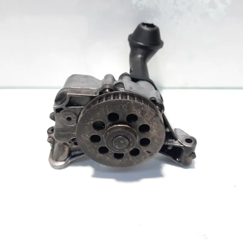 Pompa ulei, cod 03L115105C, Seat Altea (5P1), 1.6 TDI, CAY (idi:474729) Promoție