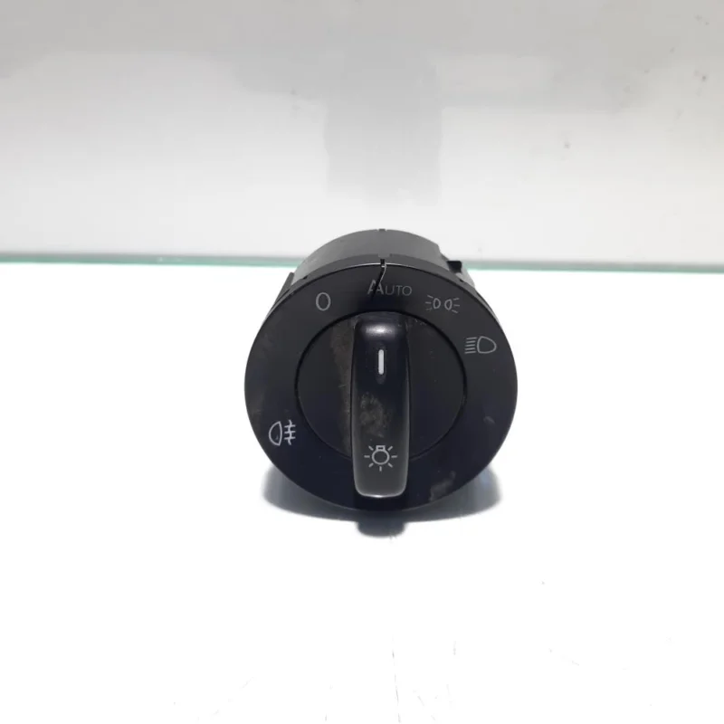 Bloc lumini cu functie auto, cod 1K0941431AR, VW Golf 5 (1K1) (idi:452117) Premium