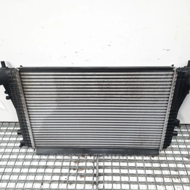 Radiator intercooler, cod 3C0145805P, Seat Toledo 3 (5P2), 2.0 TDI, BMN (idi:457434) Ofertă limitată