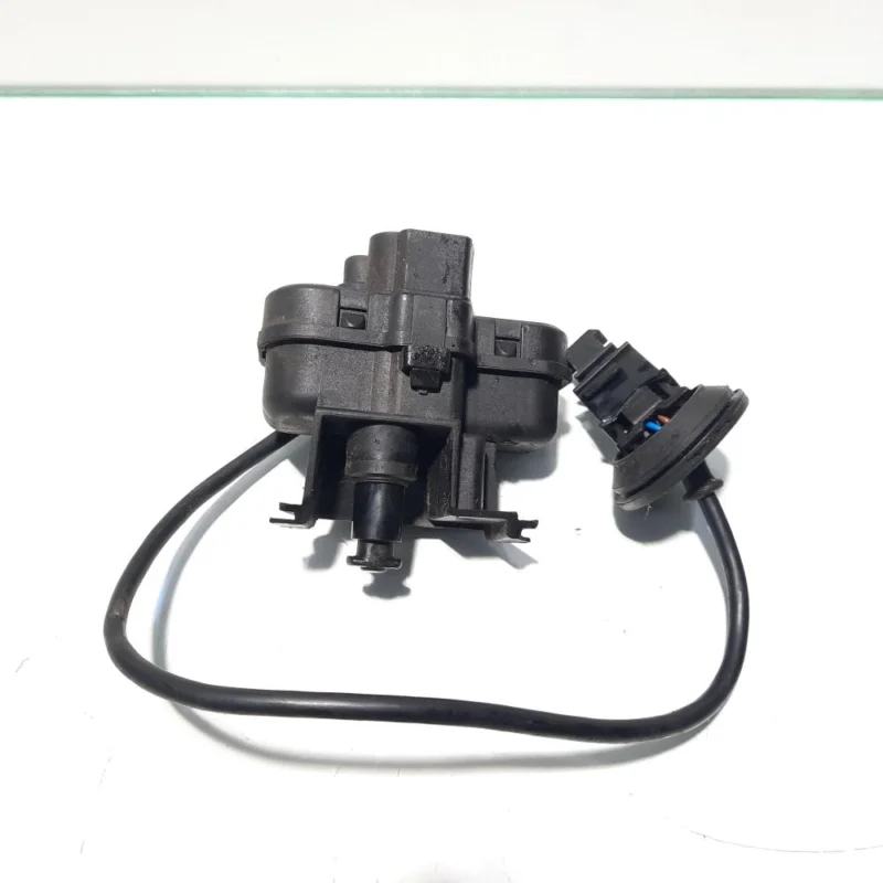 Motoras usa rezervor, cod 5N0810773B, Vw Scirocco (137) (idi:448438) Lichidare de stoc