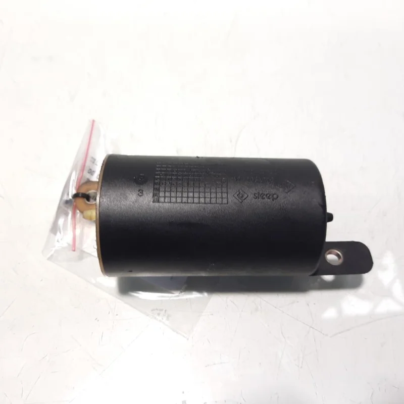 Transport gratuit Cilindru vacuum, cod 8200034270, Renault Scenic 2, 1.9 dci (id:473352)