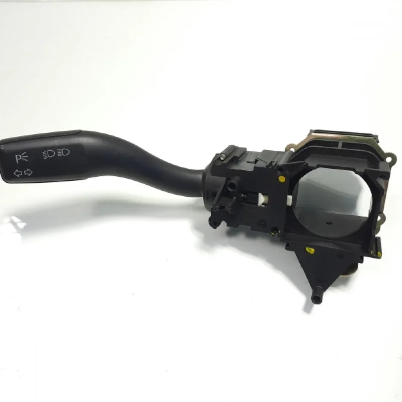 Preț promoțional Maneta semnalizare, Audi A4 (8EC, B7) (idi:354662)