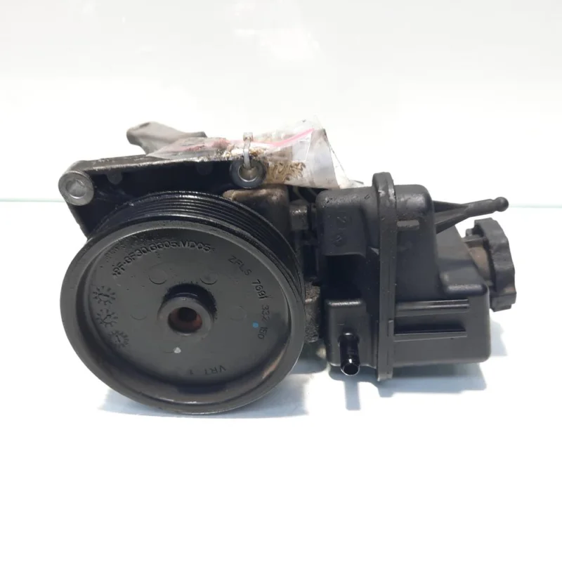 Pompa servo directie, cod A0064661501, Mercedes Clasa E Cabriolet (A207) 2.2 CDI, OM651911 (pr:110747) Ofertă limitată